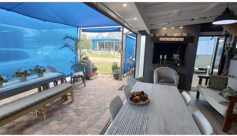 1 Bedroom Property for Sale in Stilbaai East Western Cape